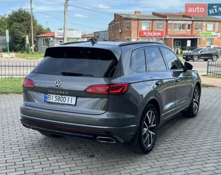 Черный Фольксваген Туарег, объемом двигателя 3 л и пробегом 70 тыс. км за 62900 $, фото 49 на Automoto.ua
