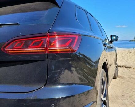 Чорний Фольксваген Туарег, об'ємом двигуна 3 л та пробігом 120 тис. км за 59900 $, фото 7 на Automoto.ua