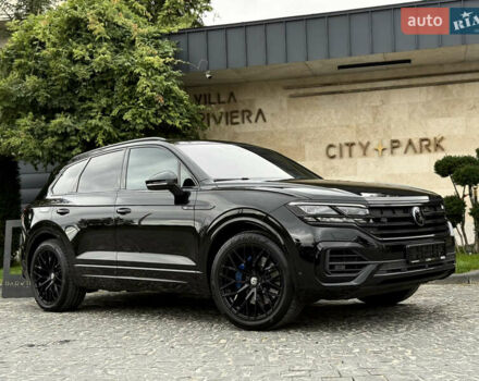 Чорний Фольксваген Туарег, об'ємом двигуна 3 л та пробігом 143 тис. км за 57900 $, фото 3 на Automoto.ua