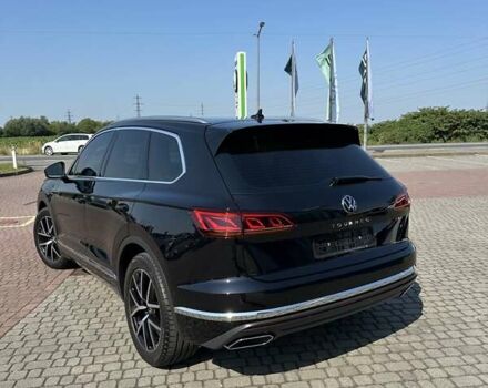 Черный Фольксваген Туарег, объемом двигателя 2.97 л и пробегом 2 тыс. км за 73000 $, фото 5 на Automoto.ua