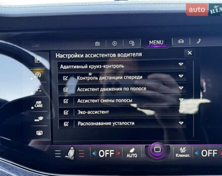 Черный Фольксваген Туарег, объемом двигателя 2.97 л и пробегом 40 тыс. км за 68500 $, фото 32 на Automoto.ua