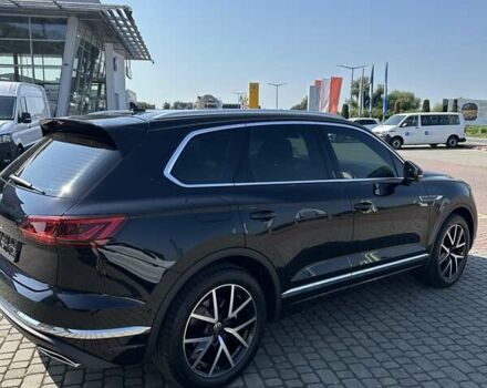 Черный Фольксваген Туарег, объемом двигателя 2.97 л и пробегом 2 тыс. км за 73000 $, фото 15 на Automoto.ua