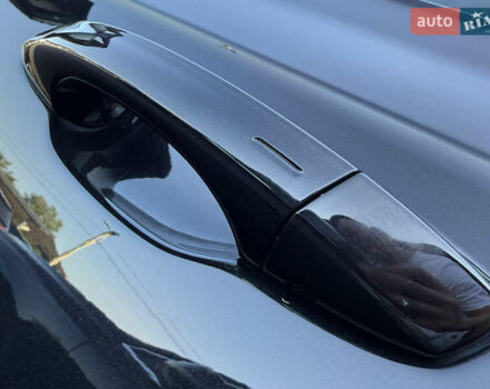 Черный Фольксваген Туарег, объемом двигателя 3 л и пробегом 80 тыс. км за 64900 $, фото 58 на Automoto.ua