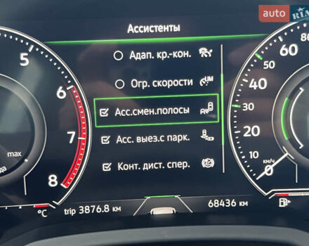 Черный Фольксваген Туарег, объемом двигателя 3 л и пробегом 70 тыс. км за 62900 $, фото 28 на Automoto.ua