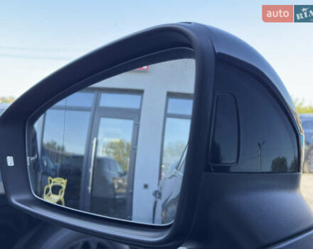 Черный Фольксваген Туарег, объемом двигателя 3 л и пробегом 80 тыс. км за 64900 $, фото 49 на Automoto.ua