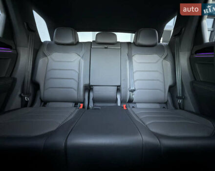 Черный Фольксваген Туарег, объемом двигателя 3 л и пробегом 80 тыс. км за 64900 $, фото 11 на Automoto.ua