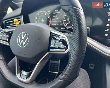 Черный Фольксваген Туарег, объемом двигателя 3 л и пробегом 70 тыс. км за 62900 $, фото 46 на Automoto.ua