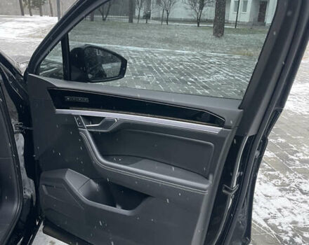 Черный Фольксваген Туарег, объемом двигателя 3 л и пробегом 70 тыс. км за 60000 $, фото 26 на Automoto.ua