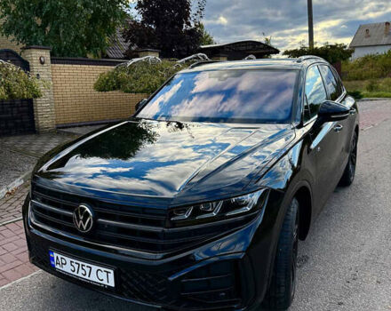 Фольксваген Туарег 2023 у Києві на Automoto.ua Чорний Фольксваген Туарег, об'ємом двигуна 2.97 л та пробігом 3 тис. км за 83500 $, фото 8 на Automoto.ua