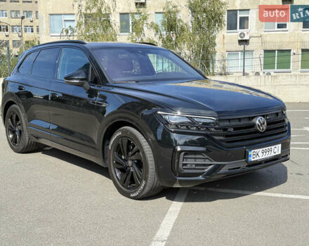 Фольксваген Туарег 2023 в Киеве на Automoto.ua Черный Фольксваген Туарег, объемом двигателя 3 л и пробегом 40 тыс. км за 77999 $, фото 13 на Automoto.ua