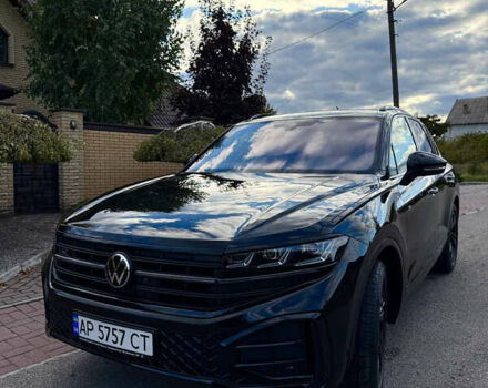 Фольксваген Туарег 2023 у Києві на Automoto.ua Чорний Фольксваген Туарег, об'ємом двигуна 2.97 л та пробігом 3 тис. км за 83500 $, фото 9 на Automoto.ua