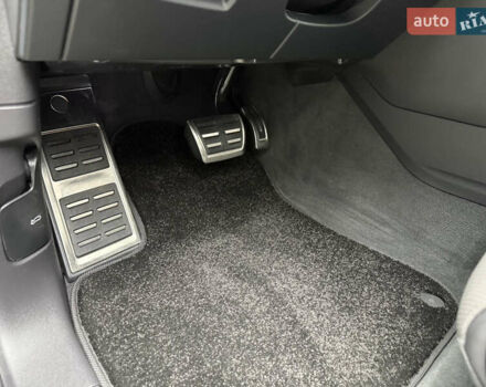 Черный Фольксваген Туарег, объемом двигателя 3 л и пробегом 87 тыс. км за 67500 $, фото 58 на Automoto.ua