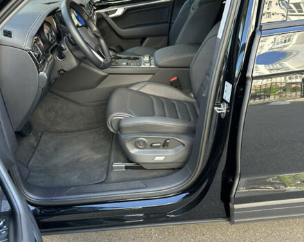 Чорний Фольксваген Туарег, об'ємом двигуна 3 л та пробігом 22 тис. км за 65500 $, фото 7 на Automoto.ua