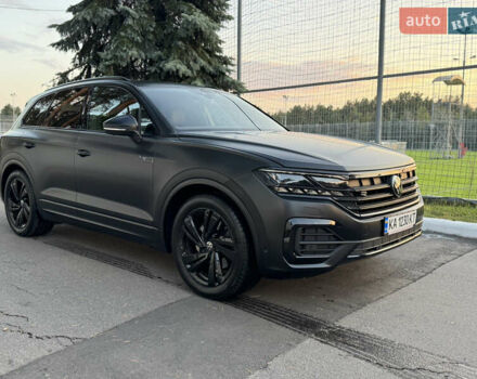 Черный Фольксваген Туарег, объемом двигателя 3 л и пробегом 87 тыс. км за 67500 $, фото 3 на Automoto.ua