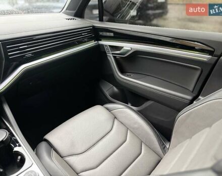 Чорний Фольксваген Туарег, об'ємом двигуна 2.97 л та пробігом 46 тис. км за 70700 $, фото 25 на Automoto.ua