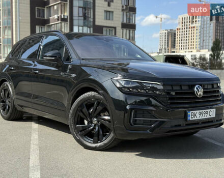 Фольксваген Туарег 2023 в Киеве на Automoto.ua Черный Фольксваген Туарег, объемом двигателя 3 л и пробегом 40 тыс. км за 77999 $, фото 3 на Automoto.ua