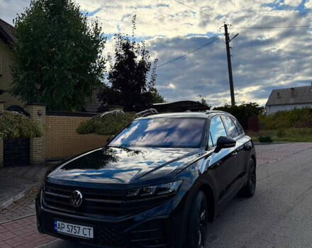 Фольксваген Туарег 2023 у Києві на Automoto.ua Чорний Фольксваген Туарег, об'ємом двигуна 2.97 л та пробігом 3 тис. км за 83500 $, фото 11 на Automoto.ua