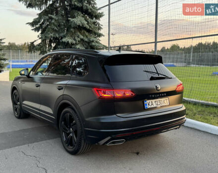 Черный Фольксваген Туарег, объемом двигателя 3 л и пробегом 87 тыс. км за 67500 $, фото 35 на Automoto.ua