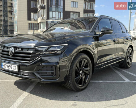 Фольксваген Туарег 2023 в Киеве на Automoto.ua Черный Фольксваген Туарег, объемом двигателя 3 л и пробегом 40 тыс. км за 77999 $, фото 9 на Automoto.ua