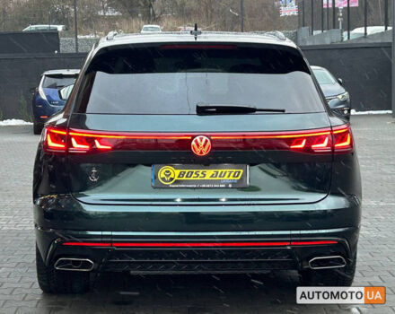 Чорний Фольксваген Туарег, об'ємом двигуна 3 л та пробігом 30 тис. км за 81500 $, фото 4 на Automoto.ua