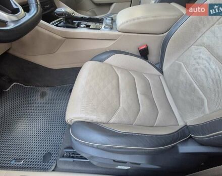 Черный Фольксваген Туарег, объемом двигателя 2.97 л и пробегом 112 тыс. км за 67500 $, фото 17 на Automoto.ua