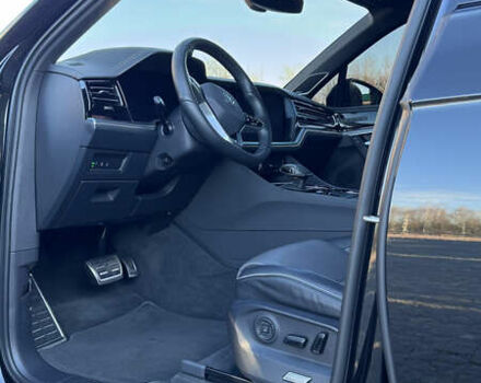 Черный Фольксваген Туарег, объемом двигателя 2.97 л и пробегом 30 тыс. км за 79500 $, фото 20 на Automoto.ua