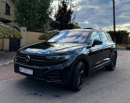 Фольксваген Туарег 2023 у Києві на Automoto.ua Чорний Фольксваген Туарег, об'ємом двигуна 2.97 л та пробігом 3 тис. км за 83500 $, фото 15 на Automoto.ua