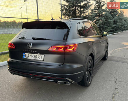 Черный Фольксваген Туарег, объемом двигателя 3 л и пробегом 87 тыс. км за 67500 $, фото 26 на Automoto.ua