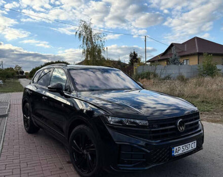 Фольксваген Туарег 2023 у Києві на Automoto.ua Чорний Фольксваген Туарег, об'ємом двигуна 2.97 л та пробігом 3 тис. км за 83500 $, фото 7 на Automoto.ua