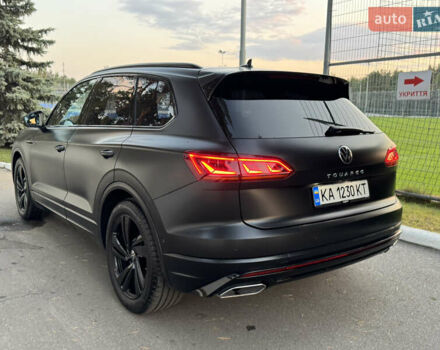 Черный Фольксваген Туарег, объемом двигателя 3 л и пробегом 87 тыс. км за 67500 $, фото 43 на Automoto.ua