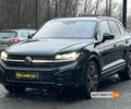 Чорний Фольксваген Туарег, об'ємом двигуна 3 л та пробігом 30 тис. км за 81500 $, фото 2 на Automoto.ua