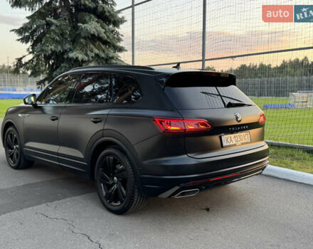 Черный Фольксваген Туарег, объемом двигателя 3 л и пробегом 87 тыс. км за 67500 $, фото 34 на Automoto.ua