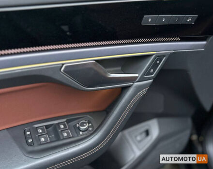 Чорний Фольксваген Туарег, об'ємом двигуна 3 л та пробігом 30 тис. км за 81500 $, фото 6 на Automoto.ua