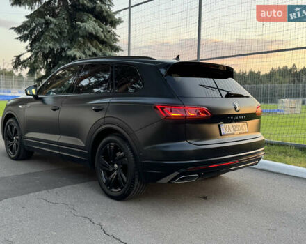 Черный Фольксваген Туарег, объемом двигателя 3 л и пробегом 87 тыс. км за 67500 $, фото 33 на Automoto.ua