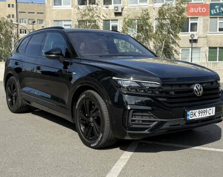 Фольксваген Туарег 2023 в Киеве на Automoto.ua Черный Фольксваген Туарег, объемом двигателя 3 л и пробегом 40 тыс. км за 77999 $, фото 12 на Automoto.ua