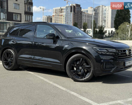 Фольксваген Туарег 2023 в Киеве на Automoto.ua Черный Фольксваген Туарег, объемом двигателя 3 л и пробегом 40 тыс. км за 77999 $, фото 45 на Automoto.ua