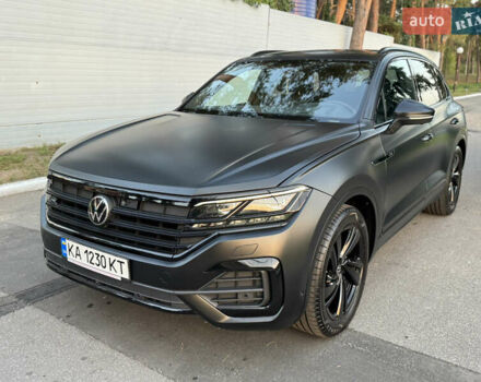 Черный Фольксваген Туарег, объемом двигателя 3 л и пробегом 87 тыс. км за 67500 $, фото 21 на Automoto.ua