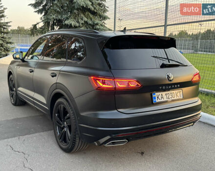 Черный Фольксваген Туарег, объемом двигателя 3 л и пробегом 87 тыс. км за 67500 $, фото 39 на Automoto.ua