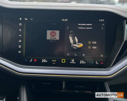 Чорний Фольксваген Туарег, об'ємом двигуна 3 л та пробігом 30 тис. км за 81500 $, фото 12 на Automoto.ua