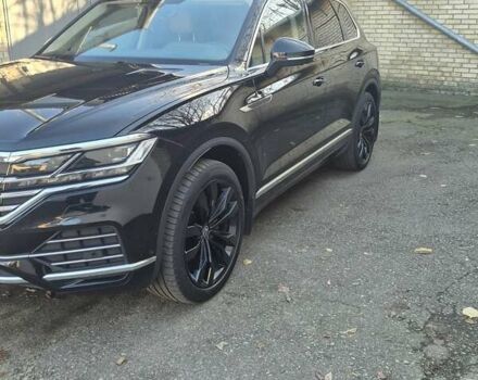 Черный Фольксваген Туарег, объемом двигателя 2.97 л и пробегом 112 тыс. км за 67500 $, фото 1 на Automoto.ua