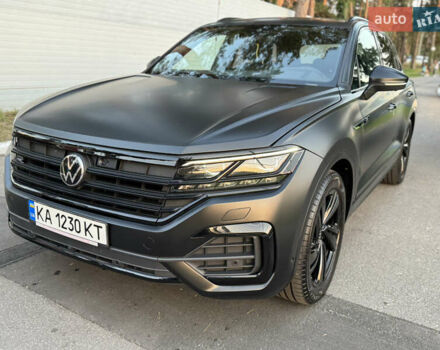 Черный Фольксваген Туарег, объемом двигателя 3 л и пробегом 87 тыс. км за 67500 $, фото 20 на Automoto.ua
