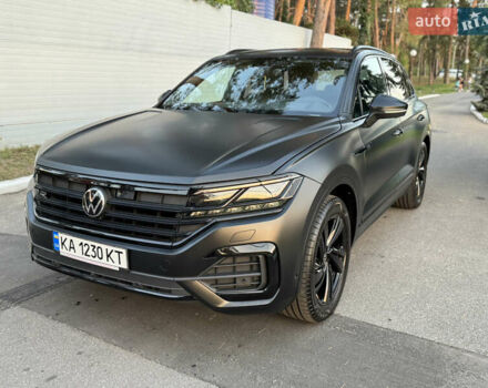 Черный Фольксваген Туарег, объемом двигателя 3 л и пробегом 87 тыс. км за 67500 $, фото 8 на Automoto.ua