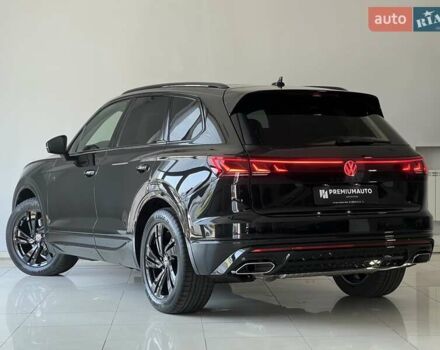 Черный Фольксваген Туарег, объемом двигателя 2.97 л и пробегом 1 тыс. км за 83900 $, фото 9 на Automoto.ua