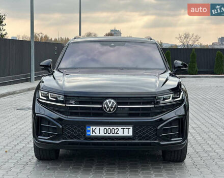 Черный Фольксваген Туарег, объемом двигателя 2.99 л и пробегом 18 тыс. км за 82999 $, фото 4 на Automoto.ua