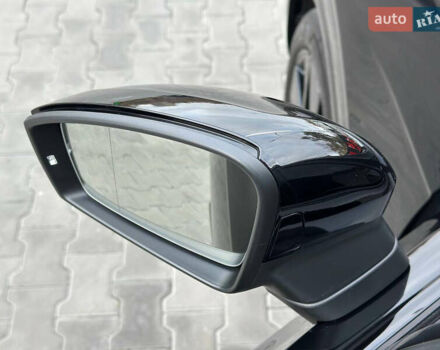 Черный Фольксваген Туарег, объемом двигателя 2.99 л и пробегом 18 тыс. км за 82999 $, фото 61 на Automoto.ua