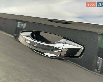 Черный Фольксваген Туарег, объемом двигателя 2.99 л и пробегом 18 тыс. км за 82999 $, фото 76 на Automoto.ua