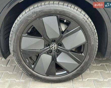 Черный Фольксваген Туарег, объемом двигателя 2.99 л и пробегом 18 тыс. км за 82999 $, фото 64 на Automoto.ua