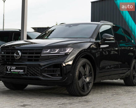 Черный Фольксваген Туарег, объемом двигателя 2.99 л и пробегом 27 тыс. км за 85500 $, фото 4 на Automoto.ua