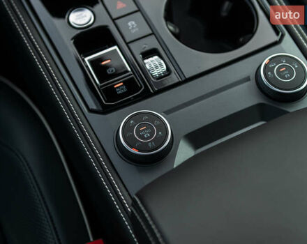 Черный Фольксваген Туарег, объемом двигателя 2.99 л и пробегом 27 тыс. км за 85500 $, фото 24 на Automoto.ua