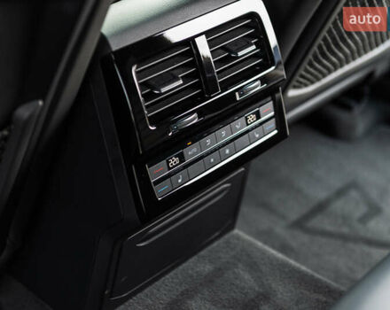 Чорний Фольксваген Туарег, об'ємом двигуна 2.99 л та пробігом 22 тис. км за 85500 $, фото 32 на Automoto.ua